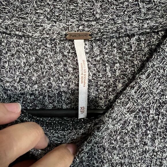 Free People Mountaineer Black Long Sleeve Mock Neck Top Size XS - Picture 7 of 11